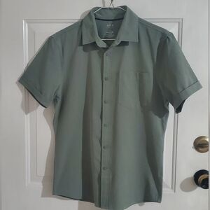 Apt. 9 Men's Green Short Sleeve Shirt